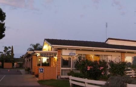 Bordertown Dukes Motorinn Exterior foto